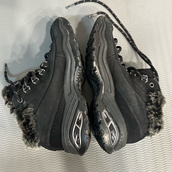 SKECHERS - Picture 6 of 8